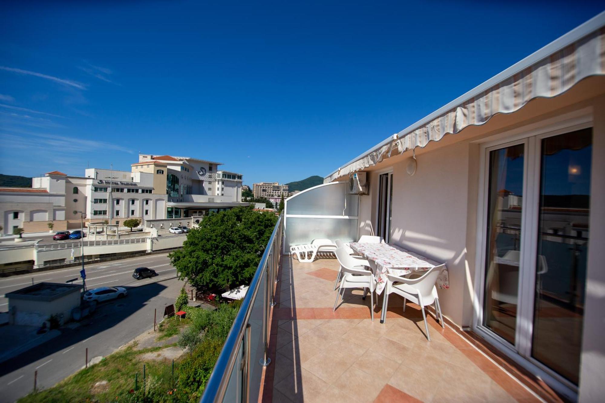 Apartmani Becici Екстериор снимка