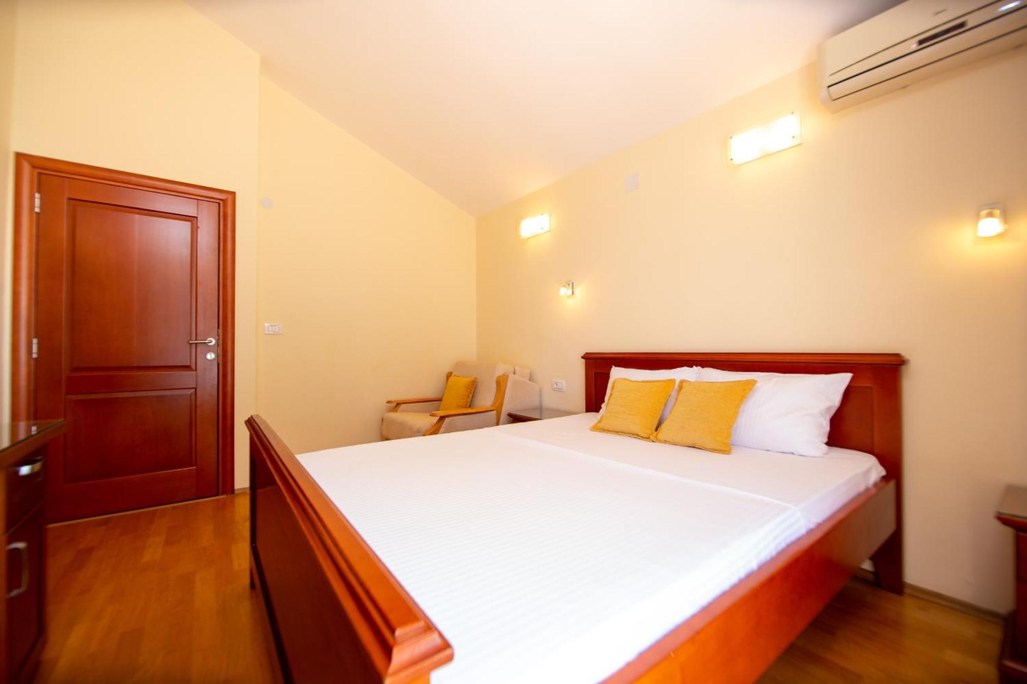 Apartmani Becici Екстериор снимка