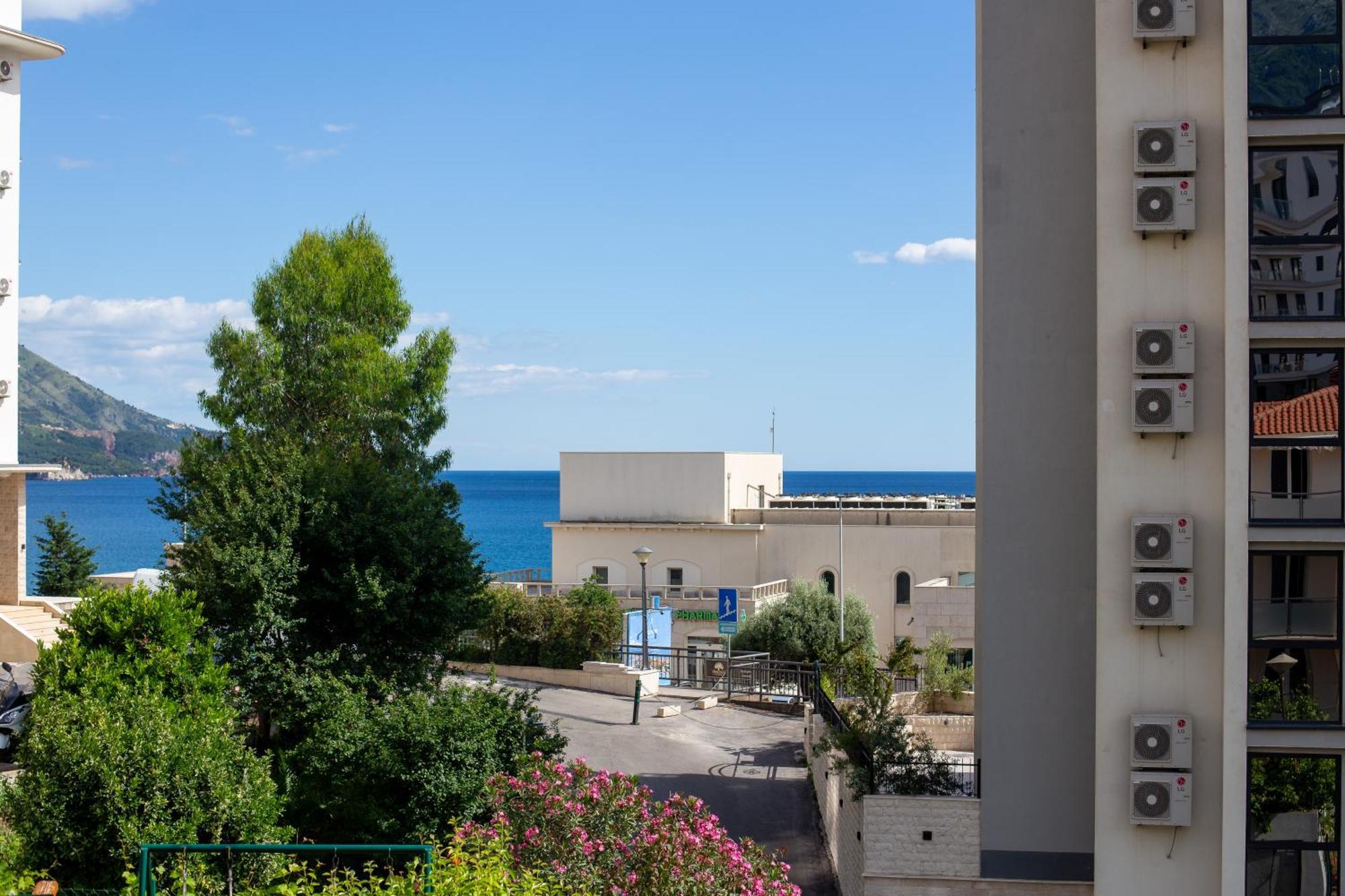 Apartmani Becici Екстериор снимка