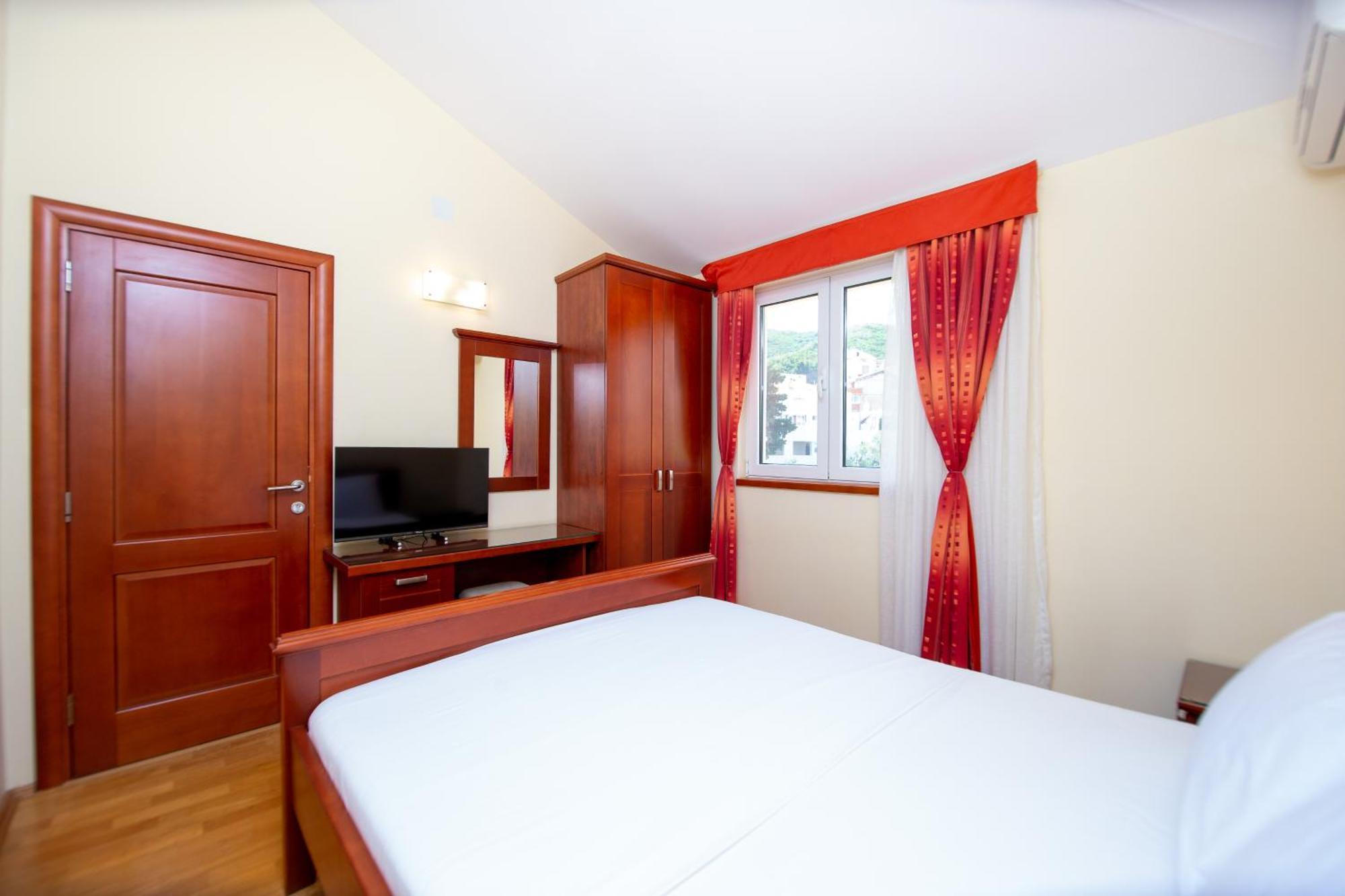 Apartmani Becici Екстериор снимка