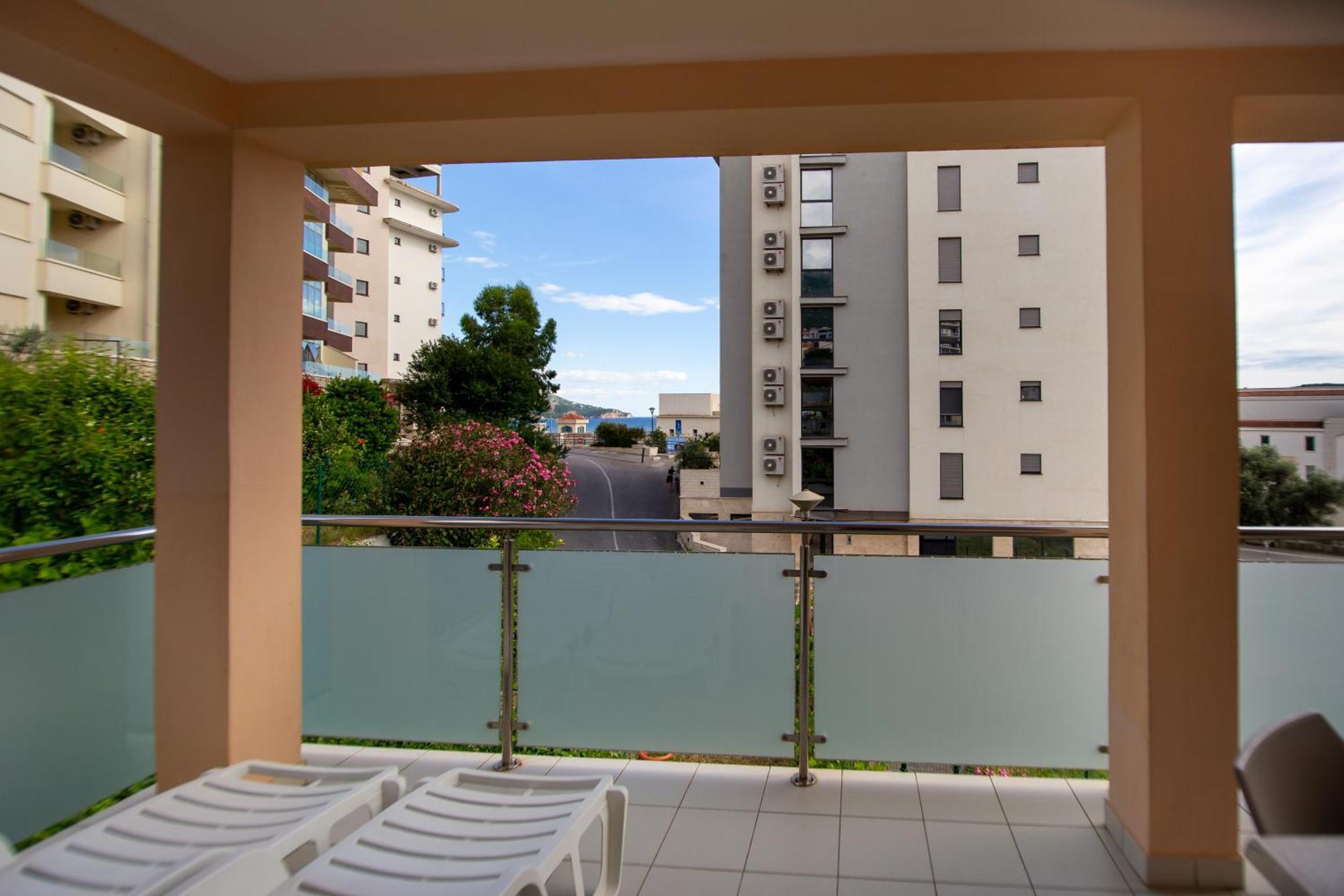 Apartmani Becici Екстериор снимка