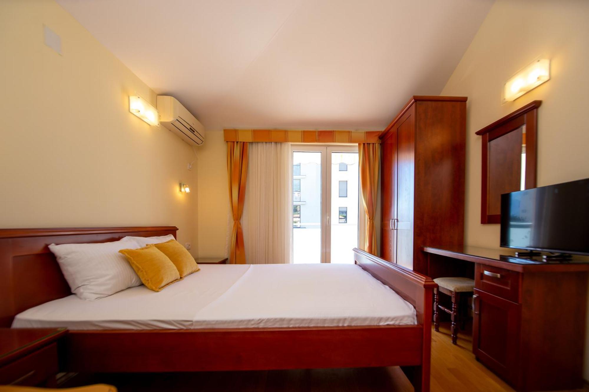 Apartmani Becici Екстериор снимка